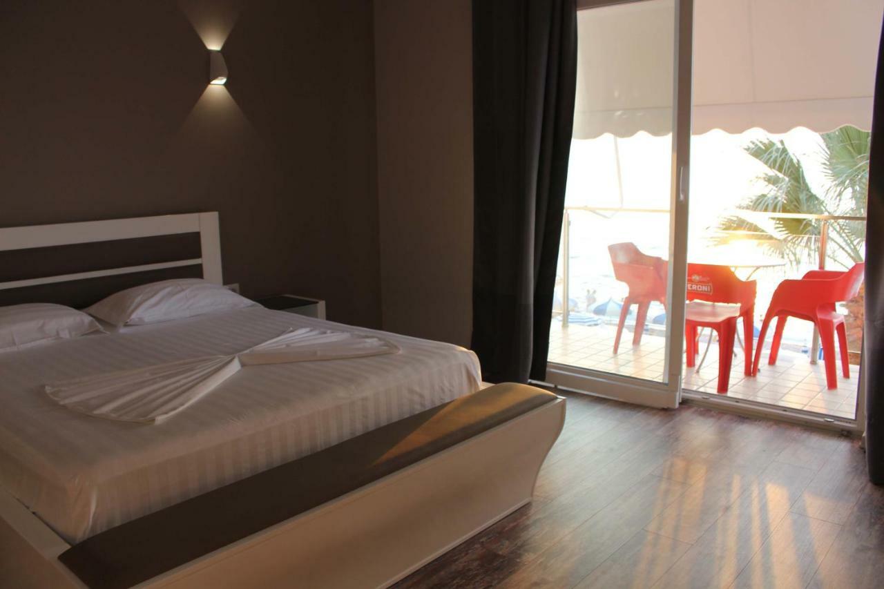 Palmanova Beach Mardok Vlorë Exterior foto